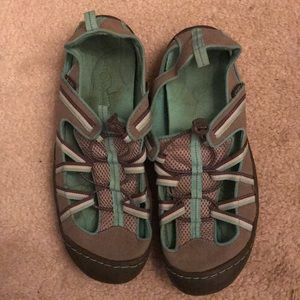 Active Sandals